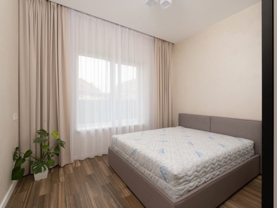 Продається будинок з ремонтом, СОНЯЧНІ панелі. ВЛАСНИК! 10 хв Київ Гнедин