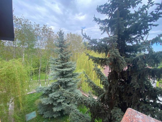 Продажа дома в районе Лесников .В Охраняемом городке Лісники