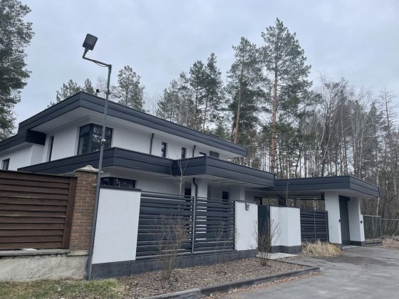 Продається сучасний котедж в Нових Петрівцях Нові Петрівці