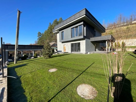 Будинок в Лісниках. 15 соток. Топ пропозиція. Лесники