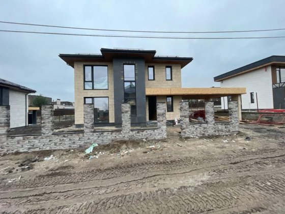 Будинок в Ходосівці з басейном Ходосовка