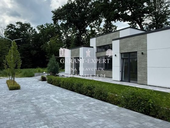 Будинок 172 м² з ремонтом у закритому містечку, Лісники, біля лісу Лесники