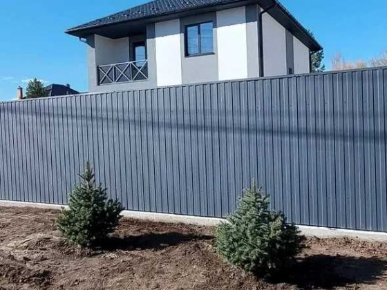 родається сучасний двоповерховий будинок у Гореничах Гореничи