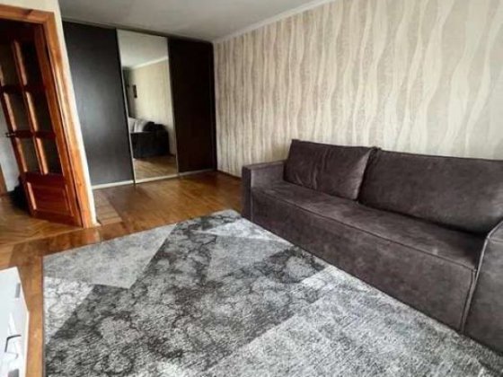 Продаж 1-к квартири вул. Махова 
5 Київ