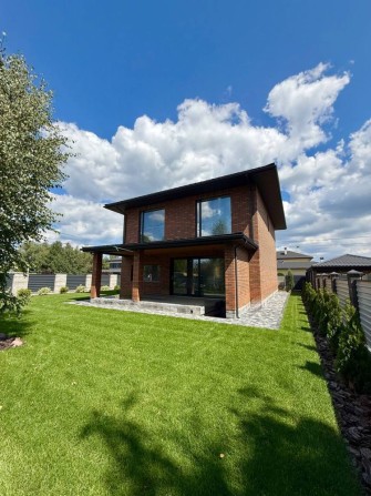 Новий будинок 160 м², 8 соток, ландшафт, газ, автонавіс - фото 1