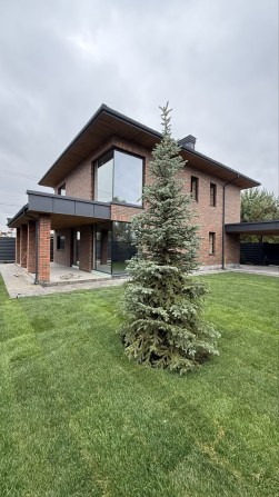 Сучасний будинок 170 м² на 5 сотках, готовий до оздоблення - фото 1