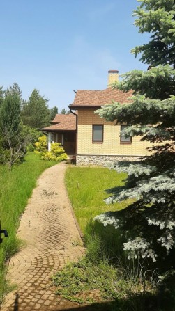 Два  Одноэтажных Дома   с общей терасой с басейном на 13сот - фото 1