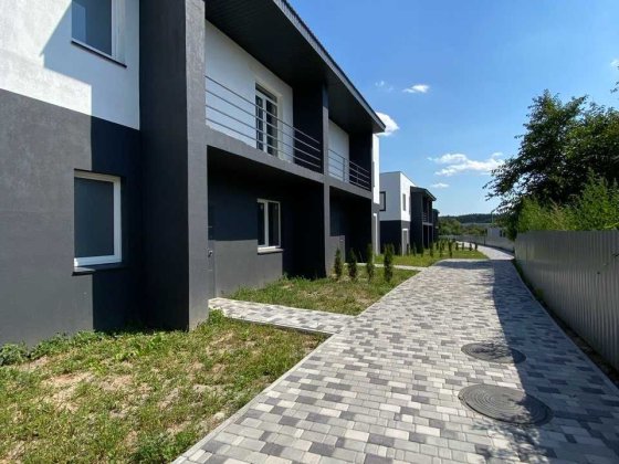 Дуплекс у Віті-Поштовій з гаражем!. БЕЗ % Віта-Поштова