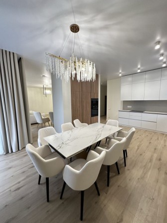 Новий будинок З РЕМОНТОМ біля Києва. - фото 1