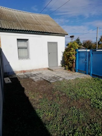 продається частина будинку смт Димер - фото 1