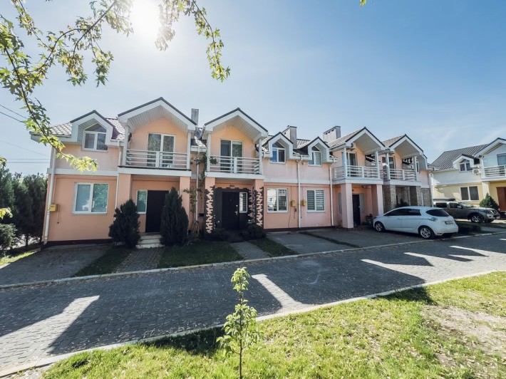 Продаж таунхаусу 125 м2 в с. Горенка (Пуща Водиця). Є газ! - фото 1