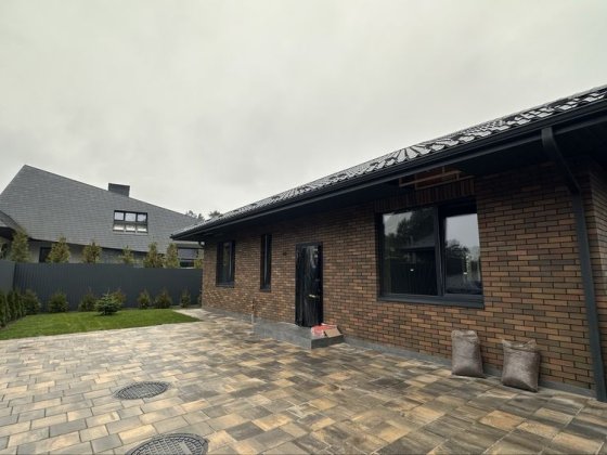 Продаж неймовірного будинку з підвалом. 6 соток. БЕЗ КОМІСІЇ Гнатовка