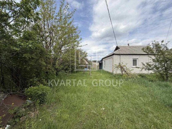 Продаж частини будинку у центрі! Дмитровка