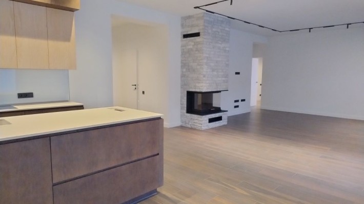 Продам будинок в закритому КМ - фото 1