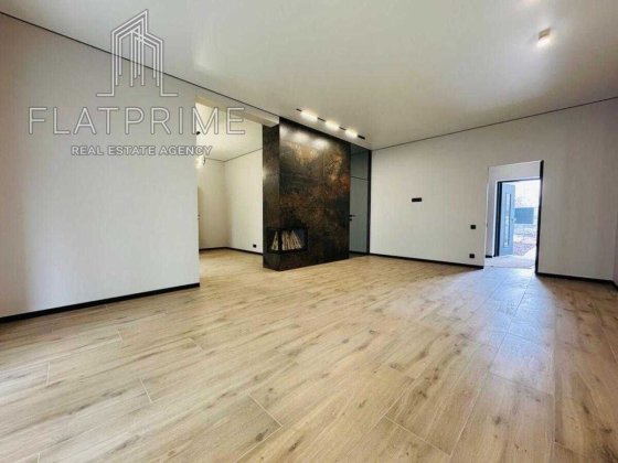 Без комісії, продаж нового будинку з якісним ремонтом Дмитровка