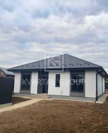 Одноповерховий будинок  с. Дмитрівка Київська обл. - фото 1