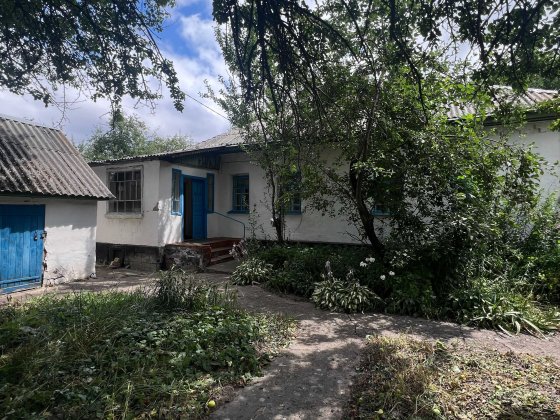 Будинок ПІД ЗНЕСЕННЯ та 25 соток у с.Княжичі 7 км до Києва Княжичи