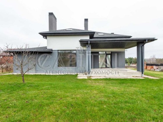 Продаж якісного будинку, підвал, гараж, Круглик Круглик