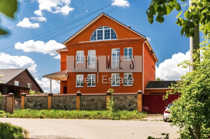 Продаж будинку з частковим ремонтом, Крушинка - фото 1