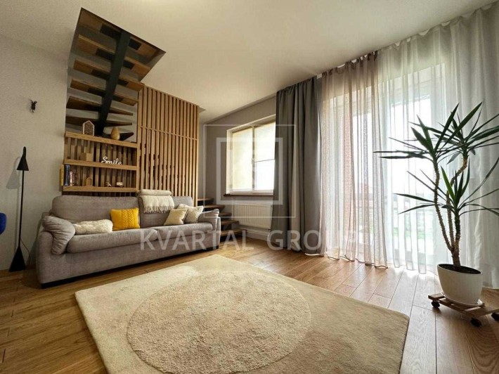 Стильний одноповерховий будинок з укриттям - фото 1