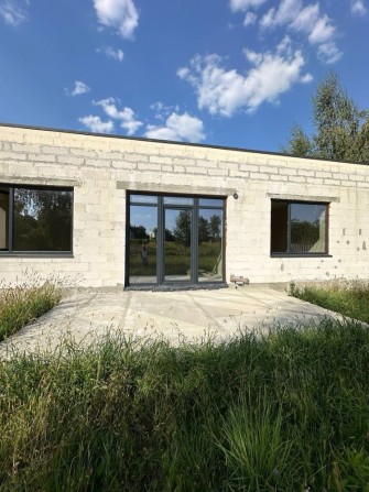 Продаж будинку в селі Новому 160м2 10 соток  з чистовим ремонтом! - фото 1