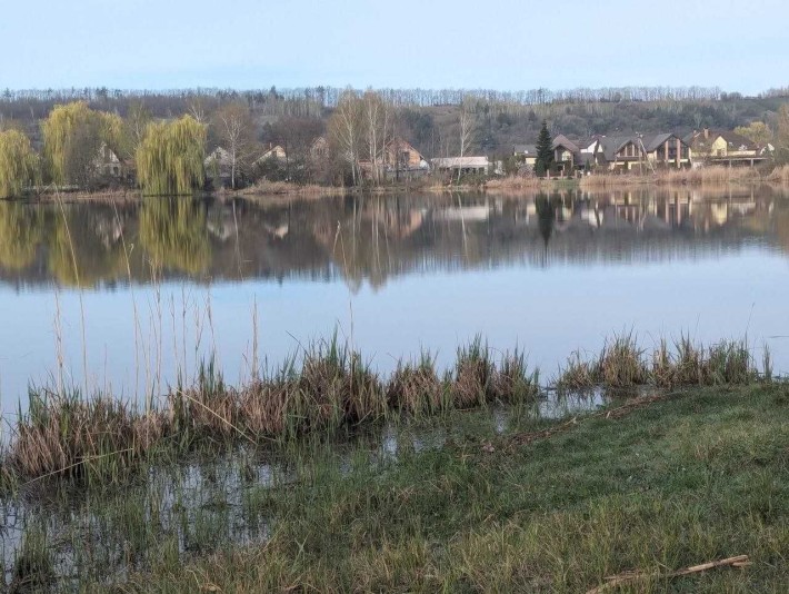 Продаж будинку Нові Безрадичи Обуховський р-н Біля Блакитного озера - фото 1