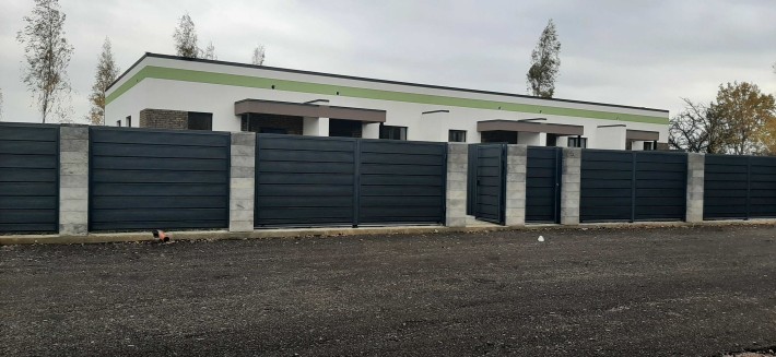 Таунхауси від забудовника Поруч Grand Villas  Акційна ціна 49500 $ - фото 1