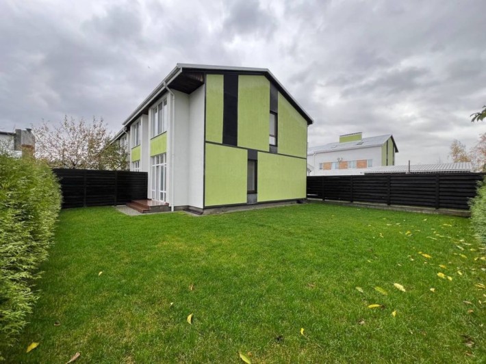 Таунхаус з ремонтом Нове - фото 1