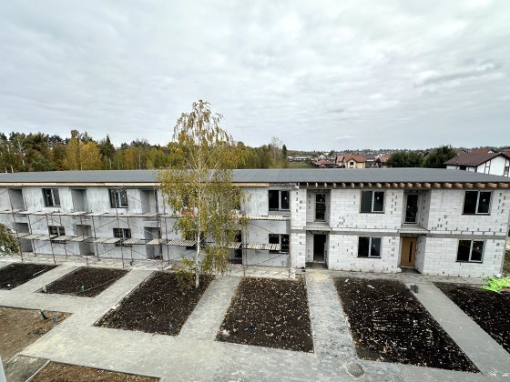 Двоповерховий сітіхаус Петропавлівське