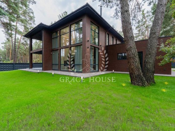 Продаж дизайнерський будинок, панорамне скління, Плюти 350 кв. 8 соток Плюти