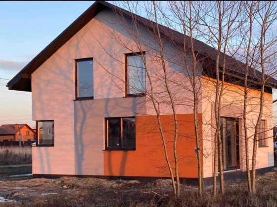 Продаж нового 2-х поверхового будинку в передмісті Києва,с.Путрiвка Путрівка