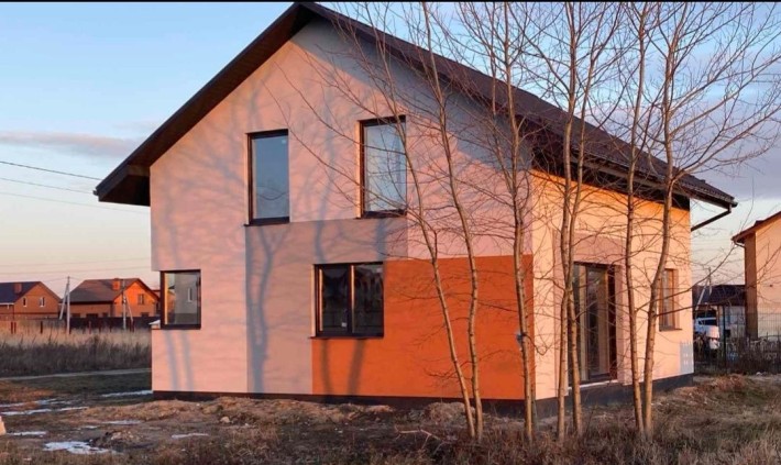 Продаж нового 2-х поверхового будинку в передмісті Києва,с.Путрiвка - фото 1