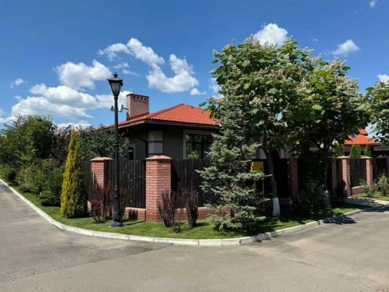 КГ Рославичи - проект Тироль, самый популярный дом городка! Рославичи