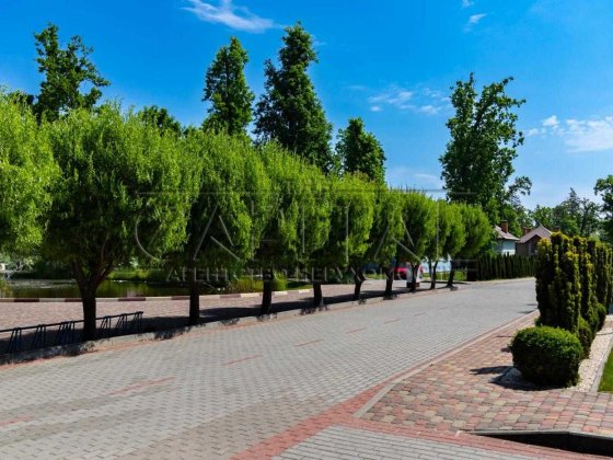 продаж будинок РОславичі КМ "Козак Хутір" Рославичи