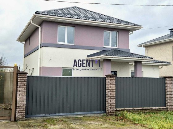 Продаж якісного будинку 150 кв.м. на ділянці 8 сот. в с.Старі Петрівці Старі Петрівці