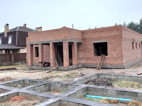 С. Щасливе, недобудова на ділянці  15 сот. Счастливое