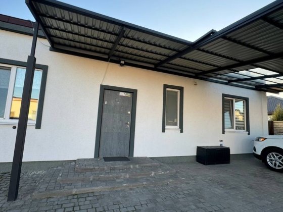 Продам сучасний дуплекс КМ Хуторок Фурси