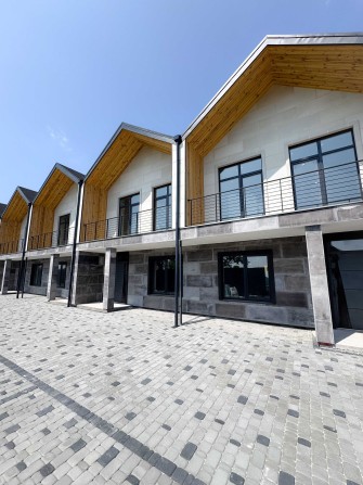 Продаж Таунхаусу с.Хотянівка Київська обл. - фото 1