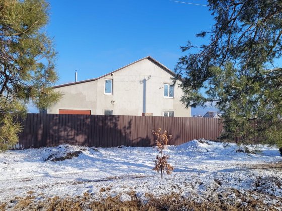 Шпитьки село. Житомирська траса. Київ 22 км. Шпитьки