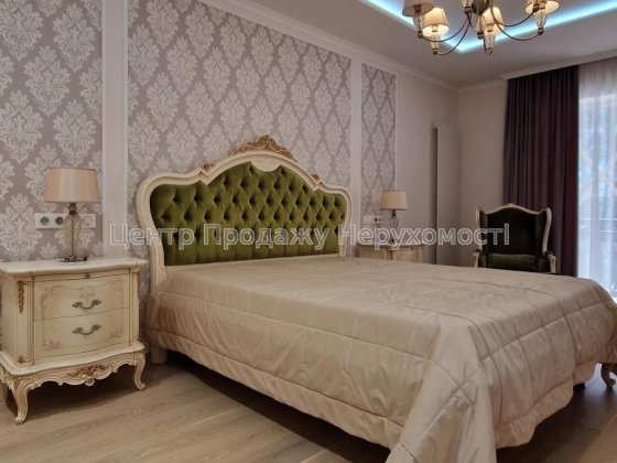 Продам таунхаус біля Крюківщини. Вид на сосновий ліс. Газ. Земля 7 сот Юровка