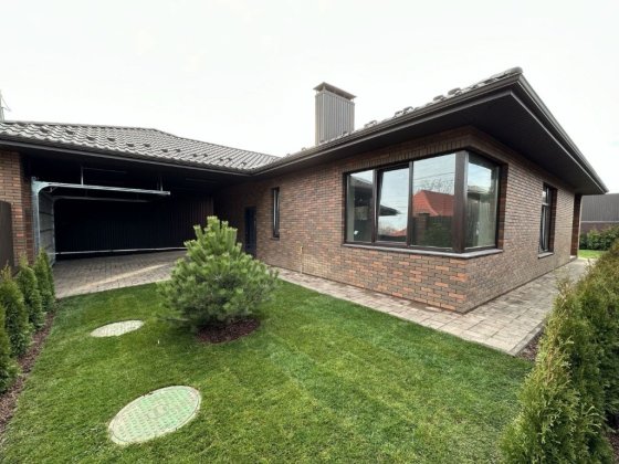 Будинок 134 м2 з газом та автонавісом під два автомобілі.Шевченкове. Шевченково