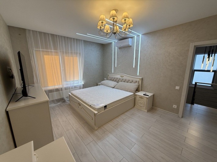 під Києвом!с.Юрівка-Будинок з ГАЗом/150м2./5сот./з РЕМОНТОМ/з МЕБЛЯМИ - фото 1