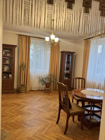 Продам будинок Винники в супер локації (озеро, костел) - фото 1