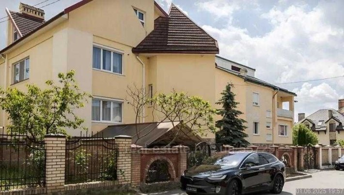 Чудовий будинок в Брюховичах! - фото 1