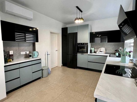 Продаж 2-поверхового будинку в Солонці Солонка