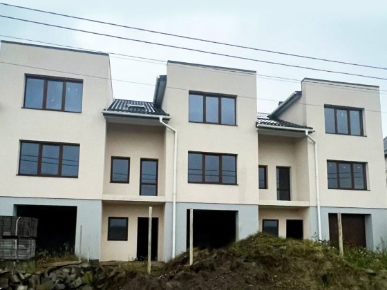 Продаж котеджу в Солонці Солонка