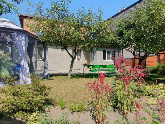 Продаж будинку +6.41 сотки землі в Брюховичах. Брюховичи