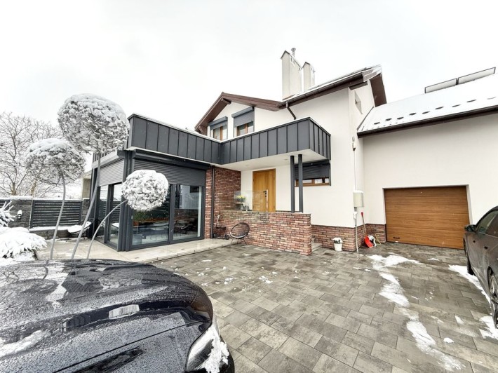 Продаж котеджу преміальної якості у Скнилові - фото 1