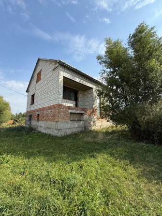 Продаж будинку + земельна ділянка біля Жовкви - фото 1