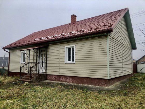 Продається якісний деревʼяний будинок Стебник